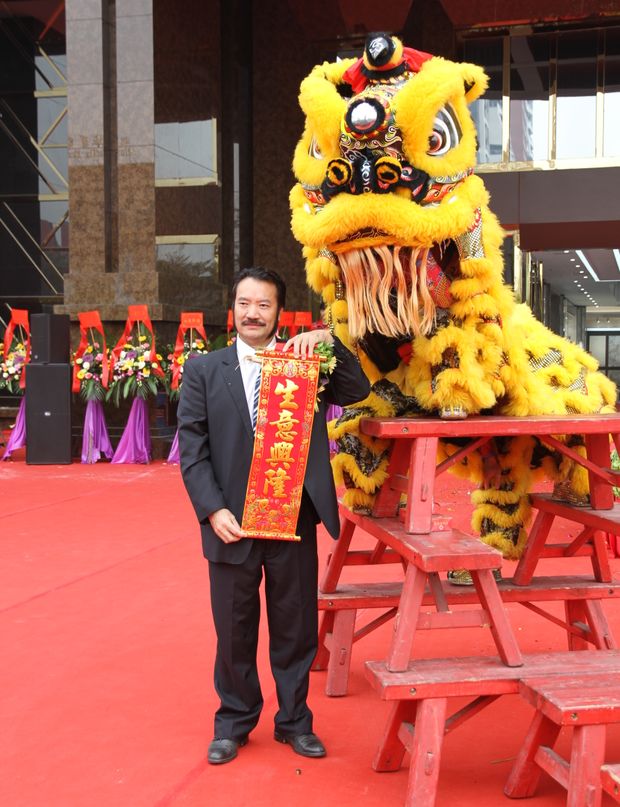 順勢(shì)突圍·破局騰飛丨大將軍陶瓷2018經(jīng)銷商年會(huì)暨總部開業(yè)盛典成功舉辦！
(圖47)